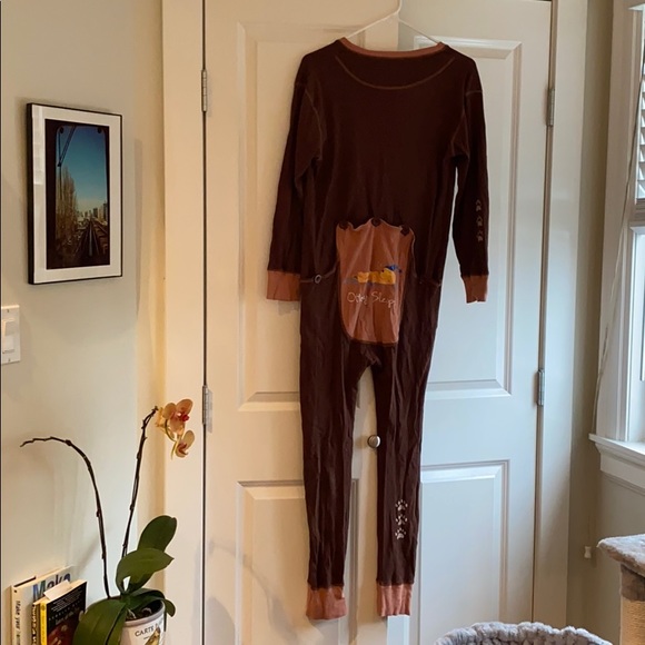 Otter onesie - Picture 2 of 3